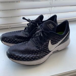 Black Nike Zoom Pegasus 35 Running Shoes